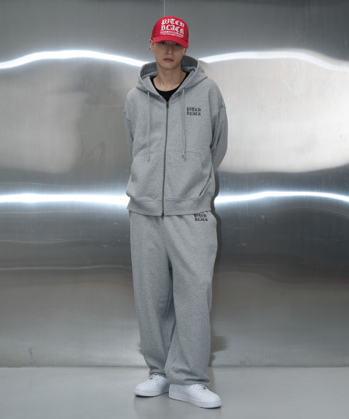 PITCHBLACK（ピッチブラック）の「LOGO PRINTING HOOD ZIP UP (MELANGE GREY)（パーカー・メンズ・その他・MEDIUM/LARGE/X-LARGE）」の2枚目の写真