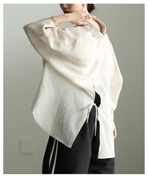 Sawa a la mode（サワアラモード）の「バックスリットシアービッグシャツ（シャツ/ブラウス・レディース・ライトベージュ/ブラック・FREE）」の5枚目の写真