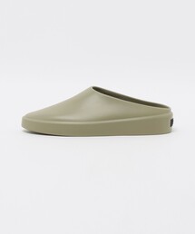 FOG ESSENTIALS(�G�t�I�[�W�[�G�b�Z���V�����Y)�́�FEAR OF GOD ESSENTIALS��CALIFORNIA 1.0 �T���_��(�T���_��)