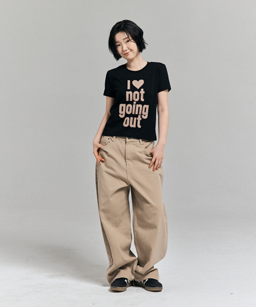 AWESOME STUDIO(オーサムスタジオ)の「スタードットレタリングTシャツブラック(Tシャツ/カットソー・レディース・ブラック・FREE)」の3枚目の写真