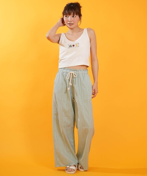 RVCA(ルーカ)の「RVCA/ルーカ レディース タンクトップ クロップド丈 ショート丈 BG04C361(タンクトップ・レディース・ホワイト/イエロー/ブラック・M/S)」の6枚目の写真