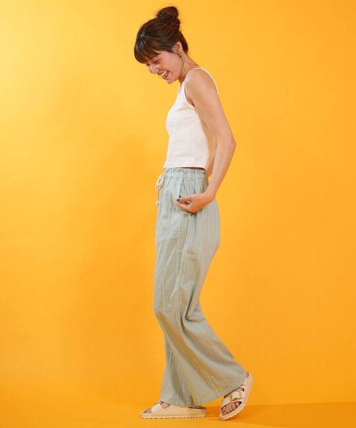 RVCA(ルーカ)の「RVCA/ルーカ レディース タンクトップ クロップド丈 ショート丈 BG04C361(タンクトップ・レディース・ホワイト/イエロー/ブラック・M/S)」の8枚目の写真