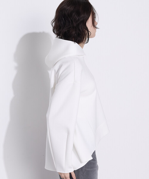 COMME CA Wardrobe（コムサワードローブ）の「〔 +サイズ 〕ソフトストレッチダンボールニット フーディー（パーカー・レディース・サックスブルー・13号）」の9枚目の写真