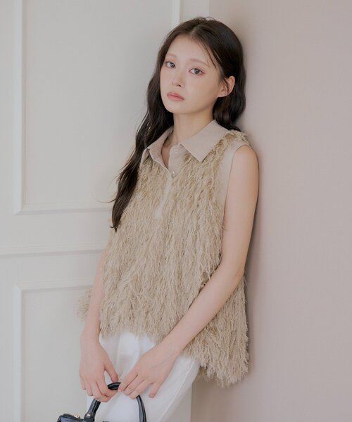 Chico(チコ)の「【SALON by Chico】フリンジファー袖ブラウス(シャツ/ブラウス・レディース・ベージュ/ホワイト/ブラック・FREE)」の11枚目の写真