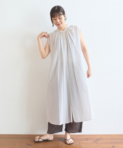 yuni(ユニ )の「100/1C Cu 2way gather SH-OP(ワンピース・レディース・グレー/ブラック・FREE)」の1枚目の写真