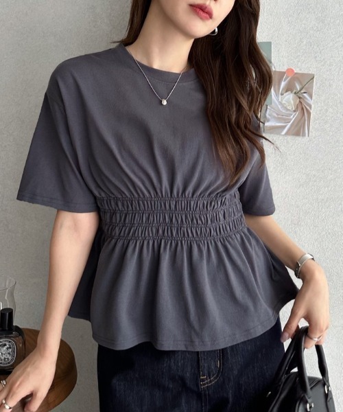 TREOVER(トレオーバー)の「スタイルアップを叶えるウエストシャーリングTシャツ(Tシャツ/カットソー・レディース・チャコールグレー/オフホワイト・FREE)」の2枚目の写真