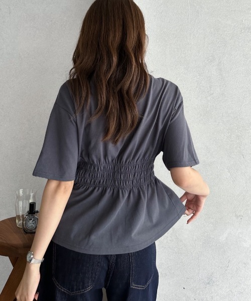 TREOVER(トレオーバー)の「スタイルアップを叶えるウエストシャーリングTシャツ(Tシャツ/カットソー・レディース・チャコールグレー/オフホワイト・FREE)」の9枚目の写真