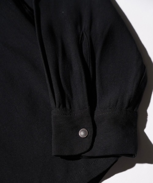 DEL MAR sportswear(デルマースポーツウェア)の「DEL MAR sportswear / SNAP-UP GABARDINE SHIRTS(シャツ/ブラウス・メンズ・ブラック/レオパード/ブラウン・MEDIUM/SMALL/LARGE)」の22枚目の写真