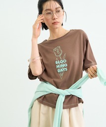 ZOZO限定接触冷感フラワープリント刺繍Tee