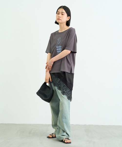 CIAOPANIC TYPY（チャオパニックティピー）の「ZOZO限定接触冷感フラワープリント刺繍Tee（Tシャツ/カットソー・レディース・チャコールグレー/ホワイト/アイボリー/ブラウン・ONE SIZE）」の16枚目の写真