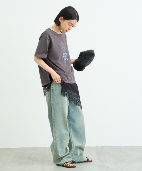CIAOPANIC TYPY（チャオパニックティピー）の「ZOZO限定接触冷感フラワープリント刺繍Tee（Tシャツ/カットソー・レディース・チャコールグレー/ホワイト/アイボリー/ブラウン・ONE SIZE）」の17枚目の写真