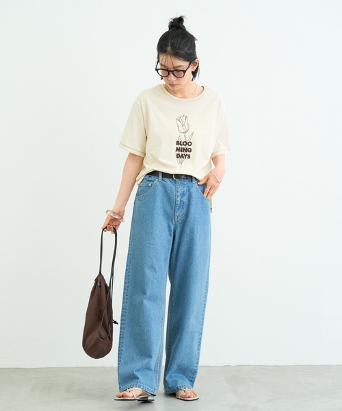 CIAOPANIC TYPY（チャオパニックティピー）の「ZOZO限定接触冷感フラワープリント刺繍Tee（Tシャツ/カットソー・レディース・チャコールグレー/ホワイト/アイボリー/ブラウン・ONE SIZE）」の5枚目の写真