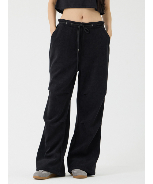 VADEFY(ヴァデファイ)の「タックノンオビローライズパンツ、ブラック(その他パンツ・レディース・その他・ONE SIZE)」の6枚目の写真