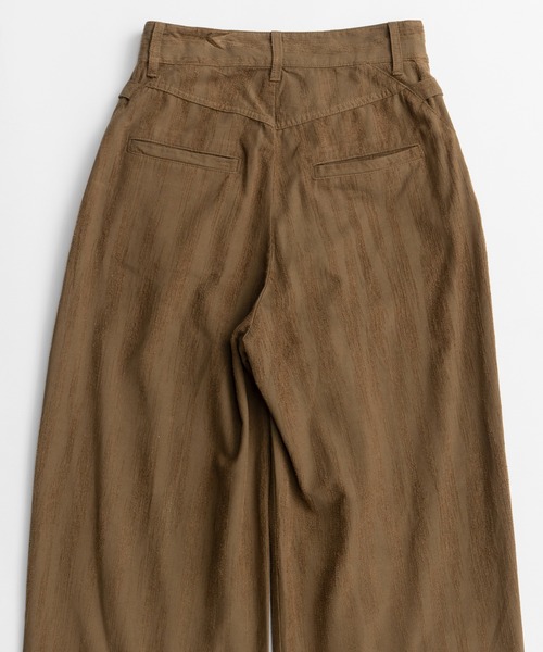 MAISON SPECIAL(メゾンスペシャル)の「【2026Autumn PRE-ORDER】Double-Waist Wide Tuck Pants/ダブルウエストワイドタックパンツ(その他パンツ・レディース・ブラック/カーキ・38/36)」の19枚目の写真