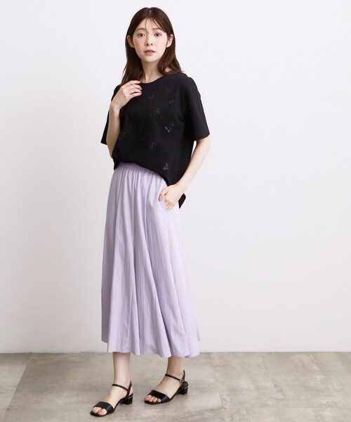grove（グローブ）の「フラワーモチーフスパンコールTシャツ（Tシャツ/カットソー・レディース・オフホワイト/ブラック/サンドベージュ・02/03/01/04/05）」の10枚目の写真
