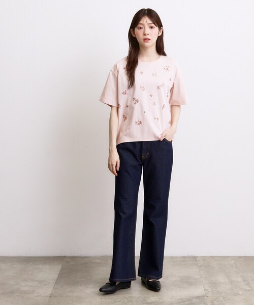 grove（グローブ）の「フラワーモチーフスパンコールTシャツ（Tシャツ/カットソー・レディース・オフホワイト/ブラック/サンドベージュ・02/03/01/04/05）」の14枚目の写真