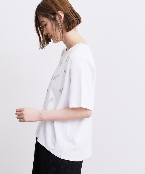 grove（グローブ）の「フラワーモチーフスパンコールTシャツ（Tシャツ/カットソー・レディース・オフホワイト/ブラック/サンドベージュ・02/03/01/04/05）」の17枚目の写真