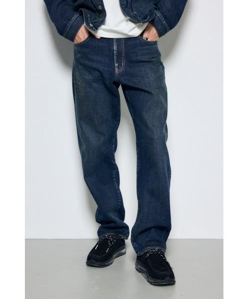 AZUL by moussy(アズールバイマウジー)の「【セットアップ対応】AZUL DENIM ルーズストレート デニム ジーンズ ロングパンツ(デニムパンツ・メンズ・ワンウォッシュ/ブルー・34inch/32inch/30inch/28inch)」の1枚目の写真