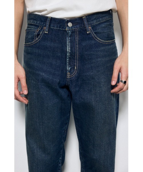 AZUL by moussy(アズールバイマウジー)の「【セットアップ対応】AZUL DENIM ルーズストレート デニム ジーンズ ロングパンツ(デニムパンツ・メンズ・ワンウォッシュ/ブルー・34inch/32inch/30inch/28inch)」の17枚目の写真