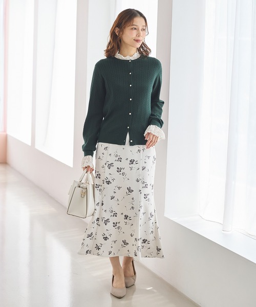 Honeys(ハニーズ)の「花柄マーメイドスカート(スカート・レディース・アイボリー系1/ブラウン系1/パープル系1・3L/L/LL/M/S)」の4枚目の写真