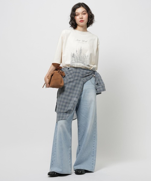 niko and...(ニコアンド)の「【WILLIAM B.ELIOTT】NYCTシャツ(Tシャツ/カットソー・レディース・オフホワイト/ブラウン・MEDIUM/LARGE)」の15枚目の写真
