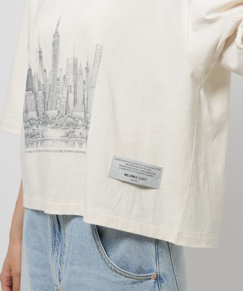 niko and...(ニコアンド)の「【WILLIAM B.ELIOTT】NYCTシャツ(Tシャツ/カットソー・レディース・オフホワイト/ブラウン・MEDIUM/LARGE)」の22枚目の写真