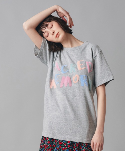 AT THE TRNK(アットザトランク)の「カラフルフロッキー プリント Tシャツ AT THE TRNK(Tシャツ/カットソー・レディース・グレー/ピンク・M)」の9枚目の写真