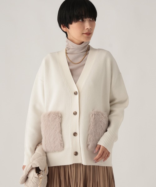 Elura(エルーラ)の「ポケットファーカーディガン/1078740(カーディガン/ボレロ・レディース・チャコールグレー/ホワイト・FREE)」の6枚目の写真