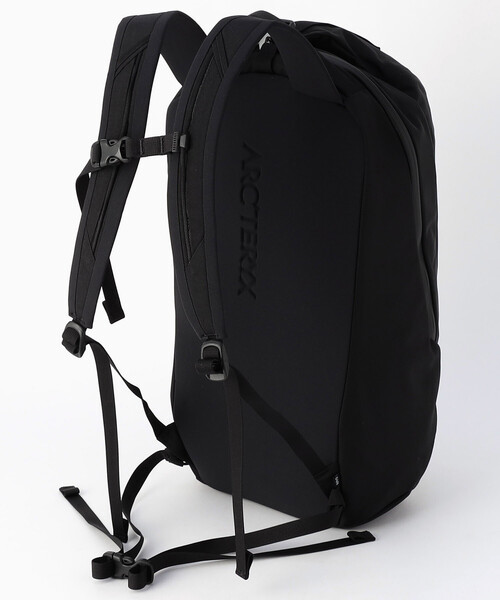 ARC'TERYX(アークテリクス)の「ARC’TERYX/アークテリクス ヴェロ20 バックパック/Verro 20 Backpack(バックパック/リュック・メンズ・ブラック・ONE SIZE)」の3枚目の写真