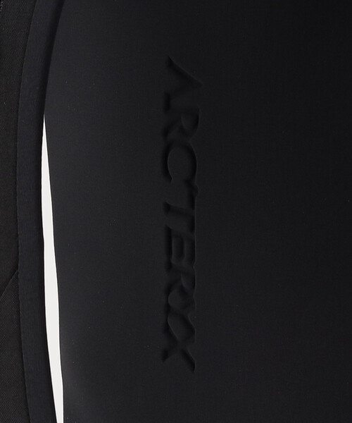 ARC'TERYX(アークテリクス)の「ARC’TERYX/アークテリクス ヴェロ20 バックパック/Verro 20 Backpack(バックパック/リュック・メンズ・ブラック・ONE SIZE)」の6枚目の写真