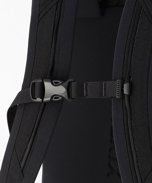 ARC'TERYX(アークテリクス)の「ARC’TERYX/アークテリクス ヴェロ20 バックパック/Verro 20 Backpack(バックパック/リュック・メンズ・ブラック・ONE SIZE)」の9枚目の写真