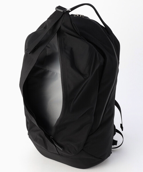 ARC'TERYX(アークテリクス)の「ARC’TERYX/アークテリクス ヴェロ20 バックパック/Verro 20 Backpack(バックパック/リュック・メンズ・ブラック・ONE SIZE)」の11枚目の写真