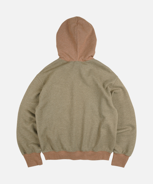 FRIZMWORKS（フリズムワークス）の「COLOR BLOCK POCKET HOODY _ MUSTARD（パーカー・メンズ・その他・SMALL/MEDIUM/LARGE/X-LARGE）」の2枚目の写真