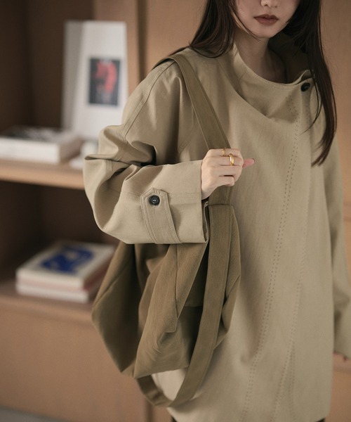 LAULEN(ローレン)の「soft drape shoulder bag /ソフトドレープショルダーバッグ(ショルダーバッグ・レディース・ブラウン/ベージュ/カーキ・FREE)」の7枚目の写真