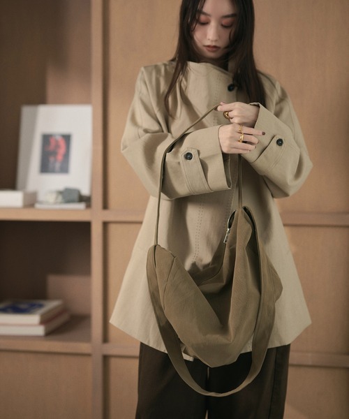LAULEN(ローレン)の「soft drape shoulder bag /ソフトドレープショルダーバッグ(ショルダーバッグ・レディース・ブラウン/ベージュ/カーキ・FREE)」の10枚目の写真