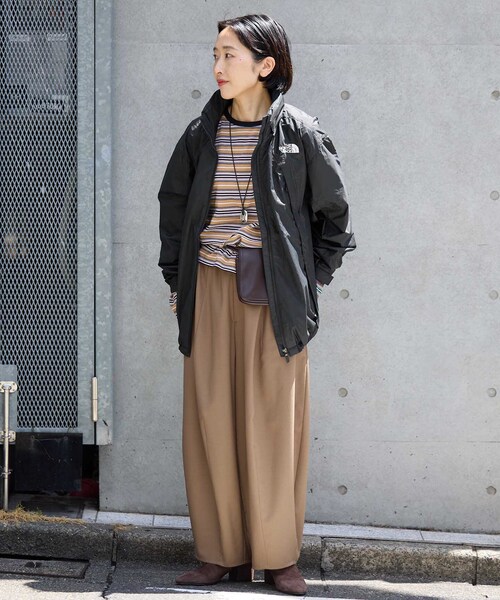 THE NORTH FACE(ザノースフェイス)の「《WEB限定》THE NORTH FACE/ノースフェイス Chimney Wind JK ジャケット NP22650(その他アウター・レディース・パープル/ブラック・SMALL)」の19枚目の写真