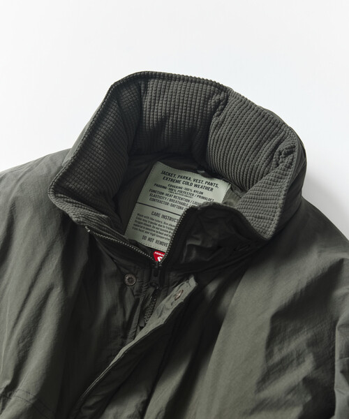 FREAK'S STORE（フリークスストア）の「PRIMALOFT MONSTER COAT/プリマロフト モンスターコート（ブルゾン・メンズ・ブラック/チャコールグレー/グリーン/セージグリーン・SMALL/LARGE/MEDIUM）」の19枚目の写真
