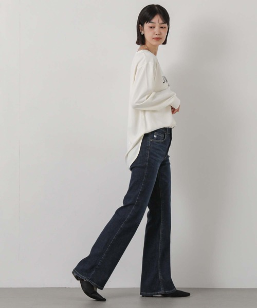Gready Brilliant(グレディブリリアン)の「LISAフレア(デニムパンツ・レディース・ブルー系・28/30/29)」の16枚目の写真