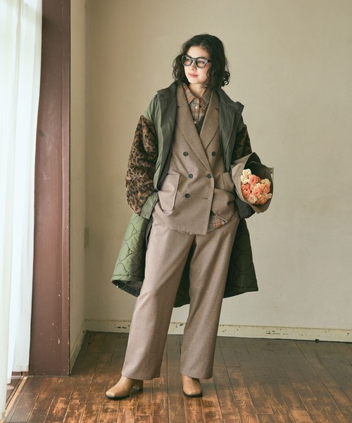 niko and...(ニコアンド)の「スクエアヒールブーツ / 抗菌消臭(ブーツ・レディース・ブラック/キャメル・MEDIUM/LARGE)」の13枚目の写真