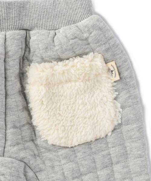 green label relaxing(グリーンレーベルリラクシング)の「キルトジャカード ボア ポケット サルエルパンツ(その他パンツ・キッズ・オリーブ/グレー・85cm/75cm)」の6枚目の写真
