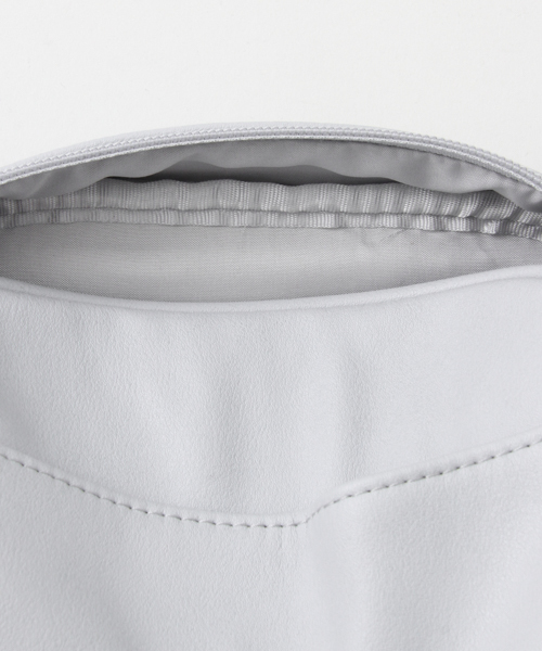 SENSE OF PLACE by URBAN RESEARCH（センスオブプレイスバイアーバンリサーチ）の「スクエアショルダー（ショルダーバッグ・レディース・ブルー/ベージュ/ブラック・FREE）」の14枚目の写真