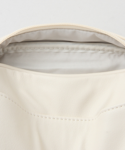 SENSE OF PLACE by URBAN RESEARCH（センスオブプレイスバイアーバンリサーチ）の「スクエアショルダー（ショルダーバッグ・レディース・ブルー/ベージュ/ブラック・FREE）」の15枚目の写真