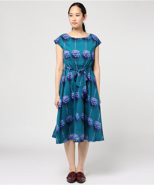 merlot plus（メルロープリュス）の「ストライプフラワー柄ウエストマークワンピース5925（ワンピース・レディース・ピンク/ブラック/ブルーグリーン・FREE）」の9枚目の写真