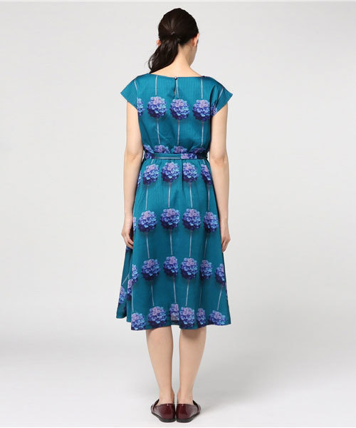 merlot plus（メルロープリュス）の「ストライプフラワー柄ウエストマークワンピース5925（ワンピース・レディース・ピンク/ブラック/ブルーグリーン・FREE）」の11枚目の写真