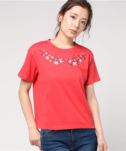 Honeys(ハニーズ)の「刺繍入りTシャツ(Tシャツ/カットソー・レディース・ブラック/カーキ/ホワイト×ブラック/ピンク/オフホワイト/オレンジ・S/M/L)」の6枚目の写真