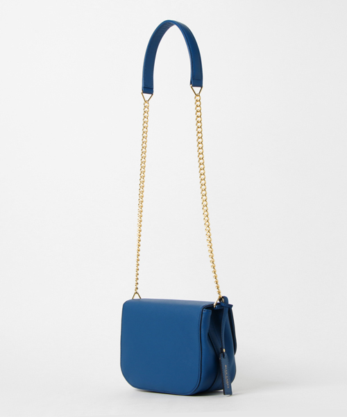 BLUE LABEL CRESTBRIDGE（ブルーレーベルクレストブリッジ）の「ミニレザーバッグ（ショルダーバッグ・レディース・ブルー/ブラック/イエロー・X）」の4枚目の写真