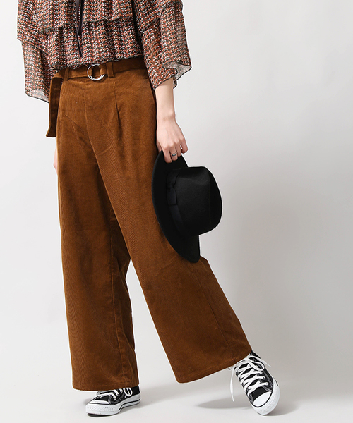 WEGO(ウィゴー)の「WEGO/コーデュロイワイドパンツ(その他パンツ・レディース・ダークブラウン/ブラック/ワイン/ブラウン/ピンク/ライトピンク/ライトベージュ/グリーン系その他・LARGE/MEDIUM/SMALL)」の21枚目の写真