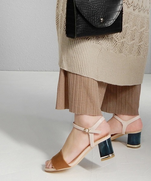 minia（ミニア）の「クリアヒールサンダル　◇（サンダル・レディース・ベージュ系その他/ブルー系その他/グリーン系その他/ブラック系その他/パイソン/ホワイト系その他/オフホワイト/ブラウン/ブラック/ケリーグリーン/ゴールド系/シルバー系・L/M/S/LL）」の6枚目の写真