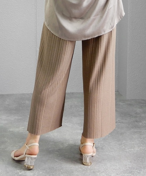 minia（ミニア）の「クリアヒールサンダル　◇（サンダル・レディース・ベージュ系その他/ブルー系その他/グリーン系その他/ブラック系その他/パイソン/ホワイト系その他/オフホワイト/ブラウン/ブラック/ケリーグリーン/ゴールド系/シルバー系・L/M/S/LL）」の18枚目の写真