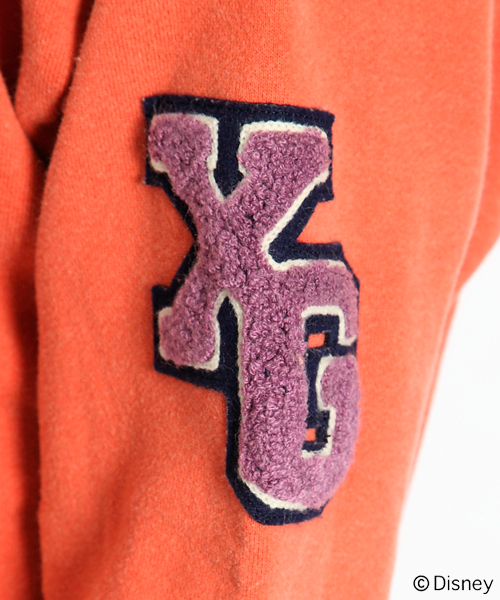 X-girl(エックスガール)の「Disney(ディズニー) / REMAKE DISNEY SWEAT PULLOVER(パーカー・レディース・アッシュグレー/オレンジ/ネイビー・1/2)」の11枚目の写真